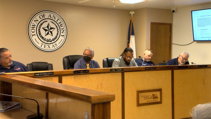 Anthony, Texas, council give mayor vote of 