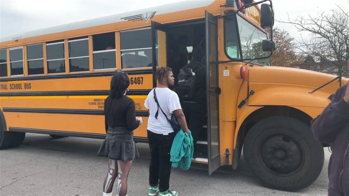 <i>KMOV</i><br/>Students are being evacuated from school following shooting.