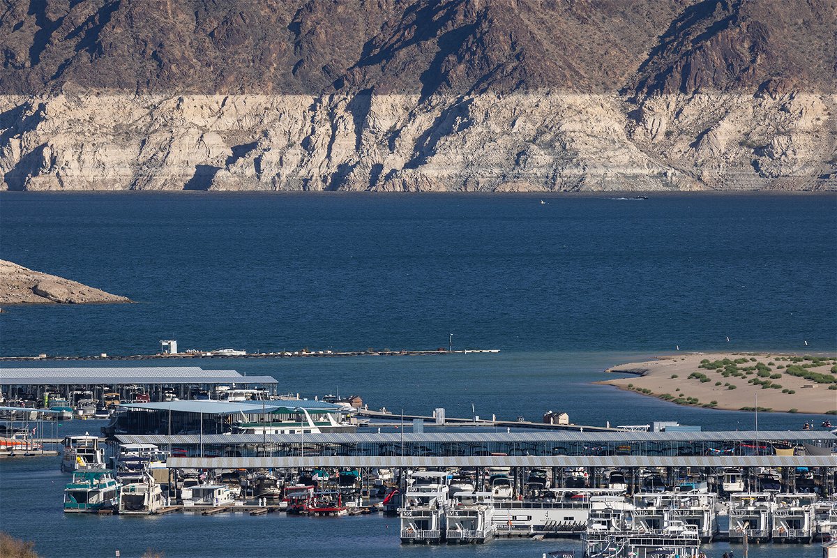 <i>David McNew/Getty Images</i><br/>After a diver found what appeared to be a human bone in Lake Mead