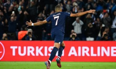 Mbappe celebrates scoring his penalty against Benfica on Tuesday.
