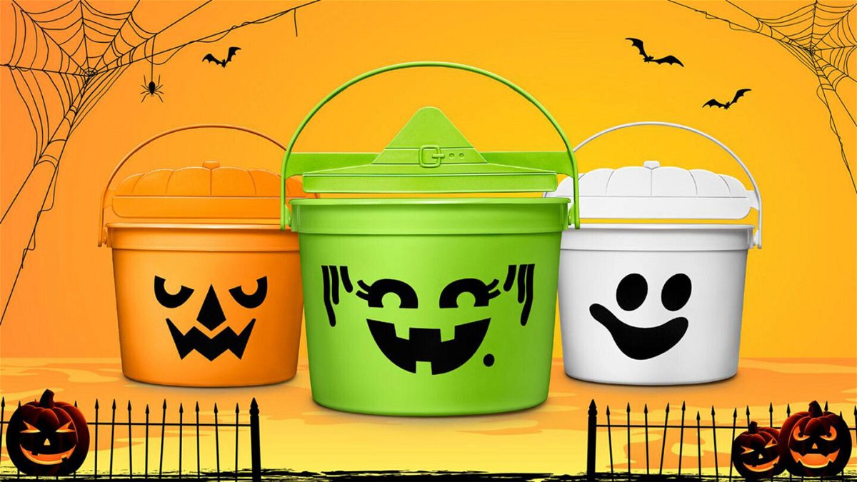 <i>McDonalds</i><br/>McDonald's announced the return of its limited-edition Halloween pails.