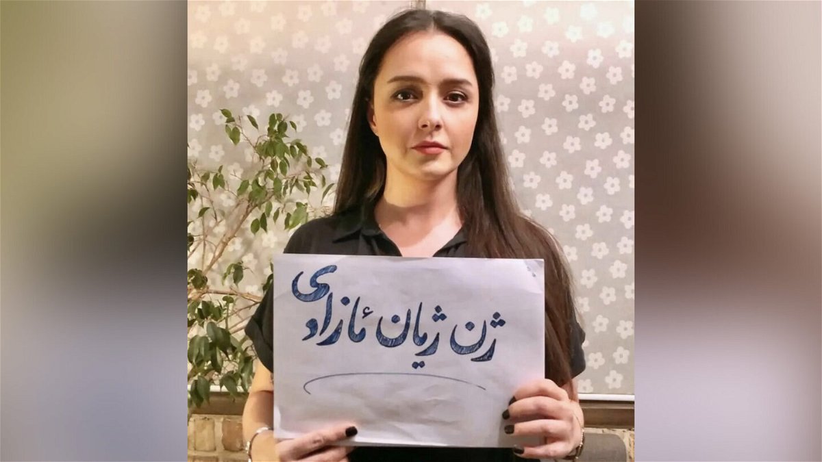 <i>Taraneh Alidoosti/Instagram</i><br/>Leading Iranian actor Taraneh Alidoosti posted a picture of herself on Instagram without the mandatory hijab to show support for ongoing anti-government protests that kicked off in Iran nearly two months ago.