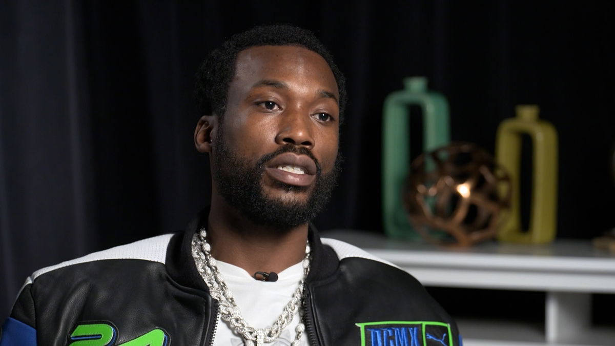 Rapper Meek Mill Pays Bail For 20 Women So They Can Spend The Holidays At Home Kvia 8382