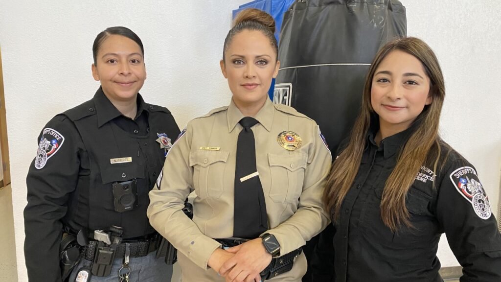 Mentor program recruits women into El Paso County Sheriff's Office - KVIA