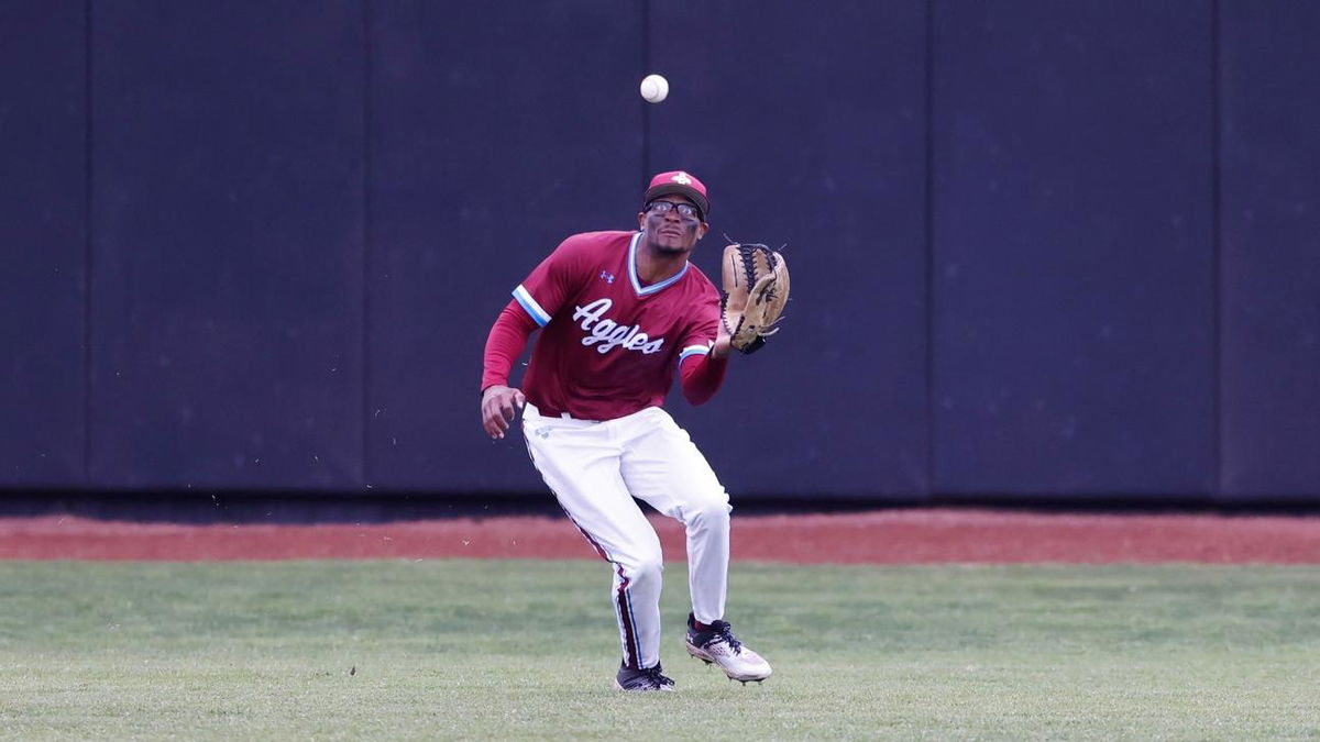 The reigning WAC Champions in the NMSU Aggies fall to 0-3 to start the