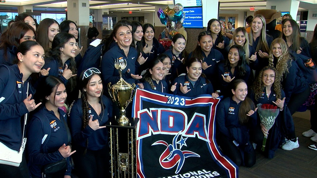 UTEP Dance Team arrives in El Paso after winning National Championship