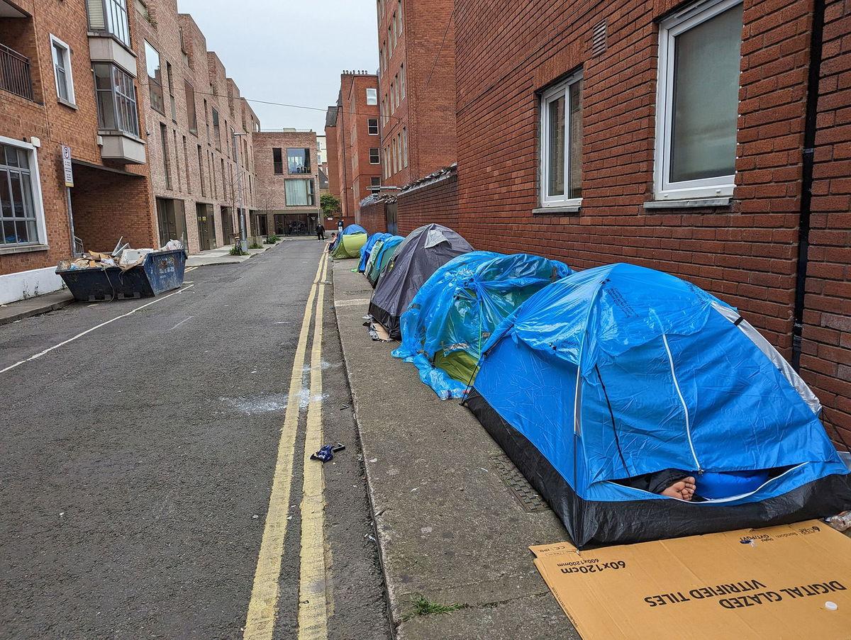 <i>Caolan Magee/CNN</i><br/>Dozens of asylum-seekers are camping on Grattan Street in Dublin.