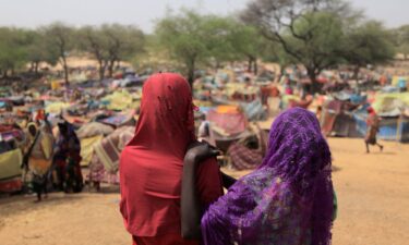 Sudanese girls who fled the conflict in Sudan's Darfur region