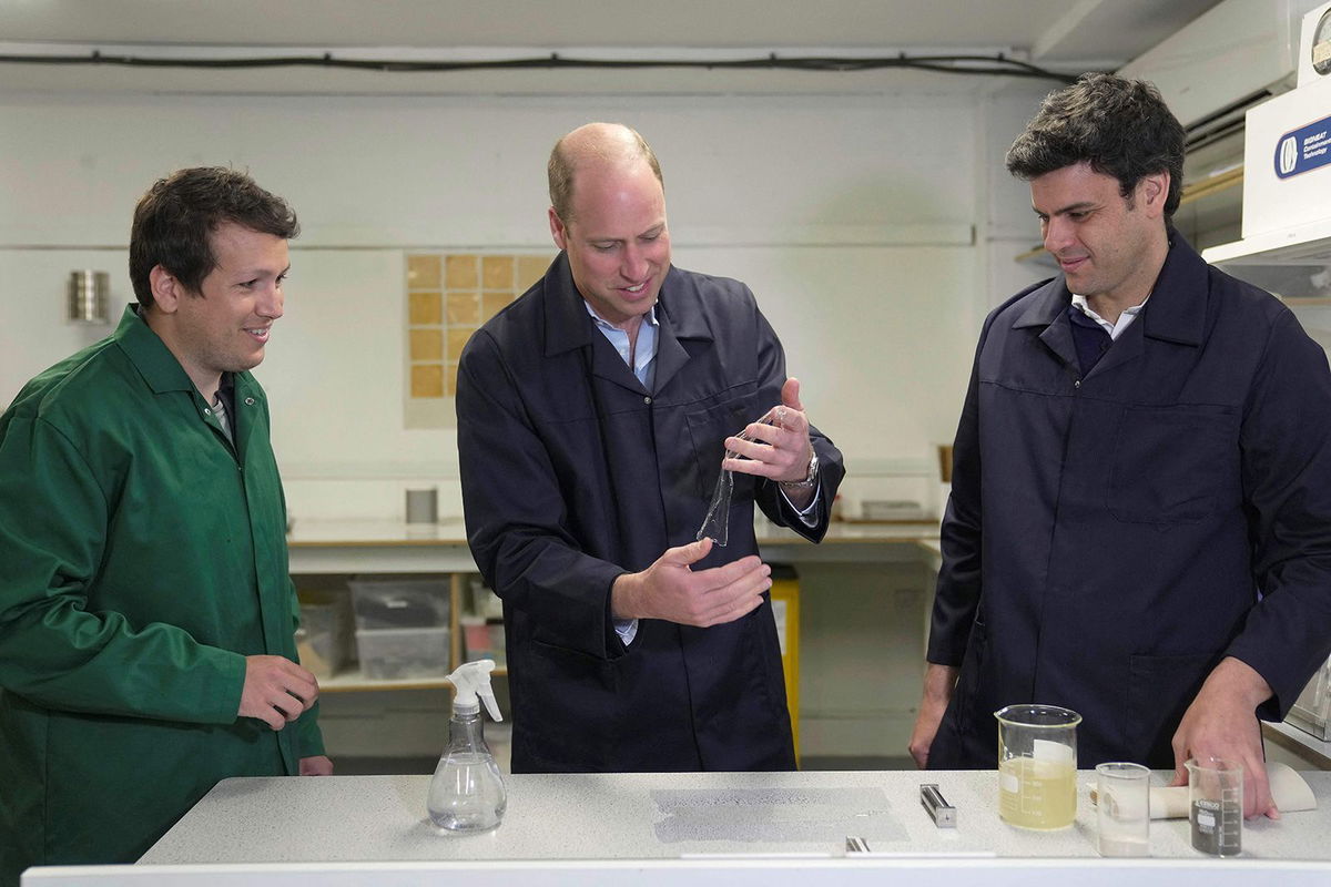 <i>Kin Cheung/Pool/AFP/Getty Images</i><br/>William is pictured here with Rodrigo Garcia Gonzalez (right) and Pierre Paslier (left).