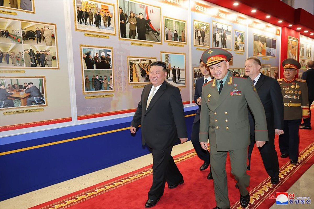 <i>KCNA</i><br/>North Korean leader Kim Jong Un meets with Russian Defense Minister Sergei Shoigu and his delegation