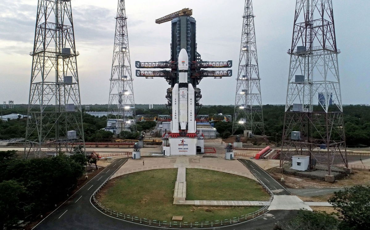 <i>Indian Space Research Organization/EPA-EFE/Shutterstock</i><br/>Chandrayaan-3 prepares for launch in Sriharikota