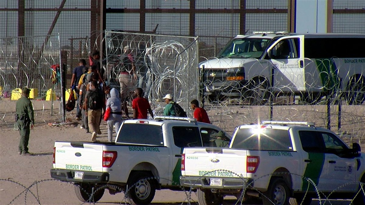 México negociará con países extranjeros para devolver a migrantes tras la reciente ola