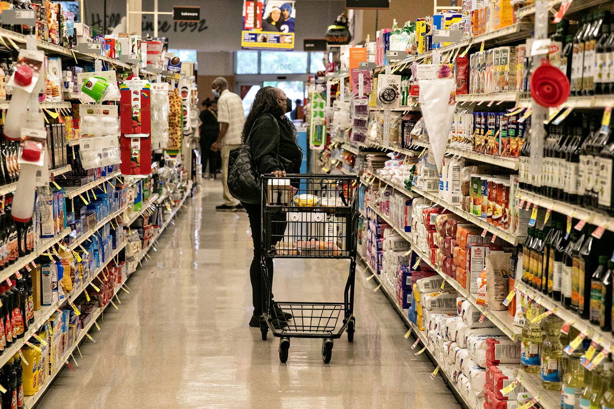 A shopper visits Albertsons at 3901 Crenshaw Blvd on Friday, Oct. 14, 2022 in Los Angeles, CA. Kroger and Albertsons are selling roughly 400 stores to Piggly Wiggly’s parent company in an attempt to win antitrust approval for the mega merger between the grocery stores.