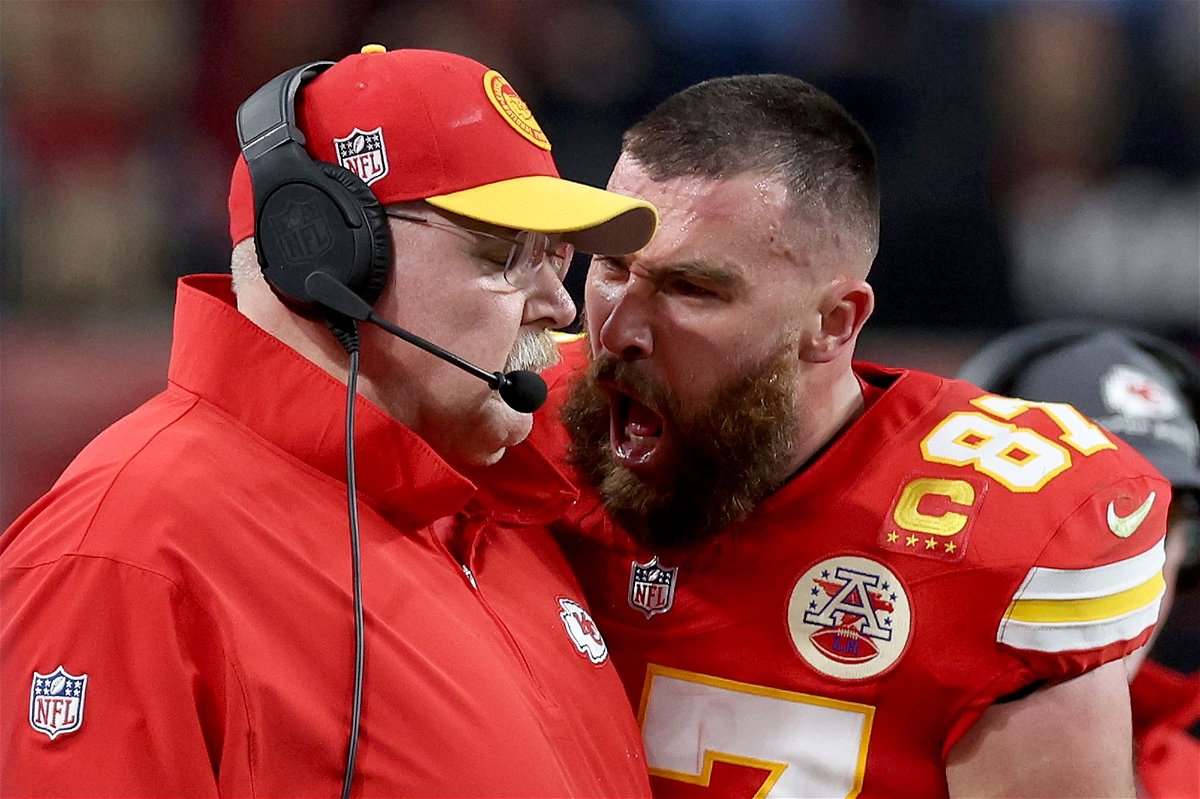 Travis Kelce confronts Andy Reid in the first half of Super Bowl LVIII.