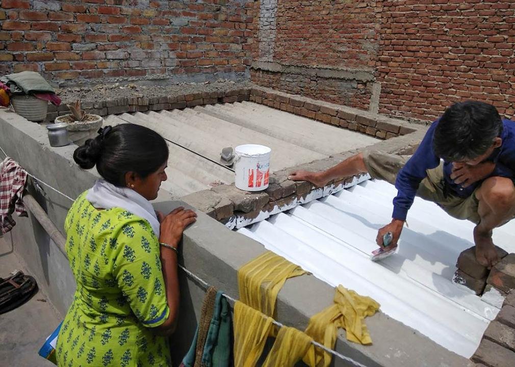 The land trust helping India's 'slum-dwelling' women design climate-resilient homes