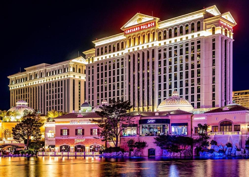Casino getaways: The top-ranked casinos for lavish rooms