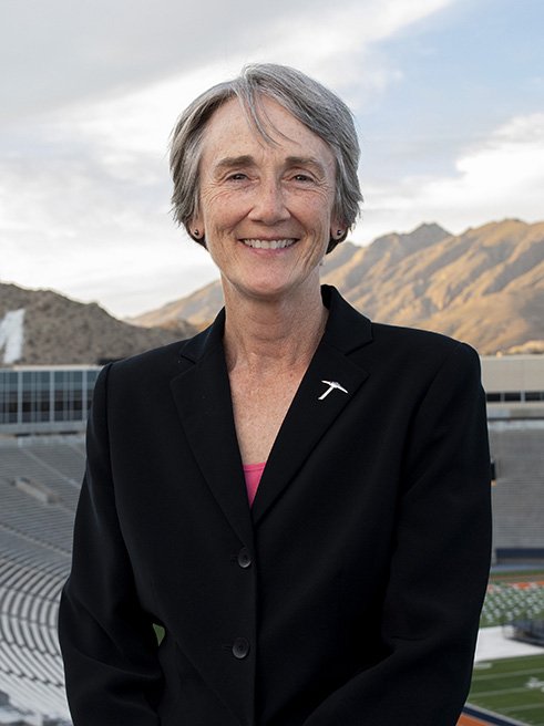 UTEP President Holds Dual Role as Member of National Science Board