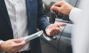 Buying a car with cash? Here's how to determine when it's the best financial move for you
