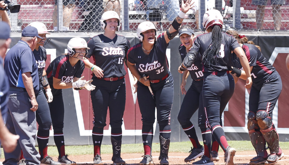 NMSU defeats topseeded Liberty in CUSA Softball Tournament, 113 KVIA