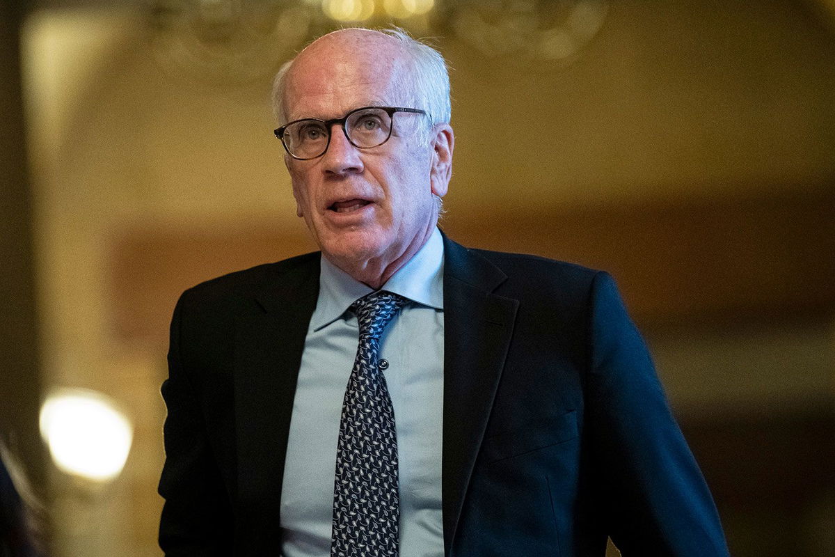 <i>Graeme Sloan/Sipa USA/File via CNN Newsource</i><br/>Sen. Peter Welch walks through the US Capitol on April 10