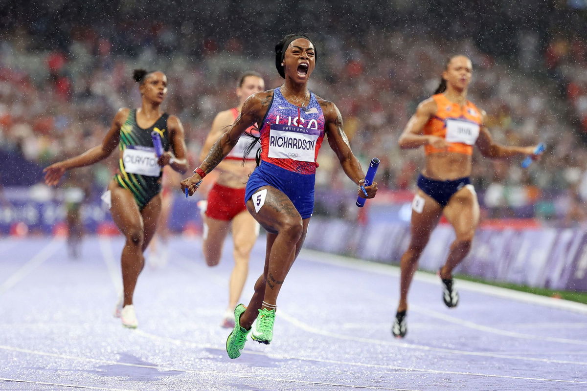 <i>Anne-Christine Poujoulat/AFP/Getty Images via CNN Newsource</i><br/>Kenya's Beatrice Chebet leads ahead of Italy's Nadia Battocletti in the women's 10000m final of the athletics event at the Paris 2024 Olympic Games at Stade de France in Saint-Denis