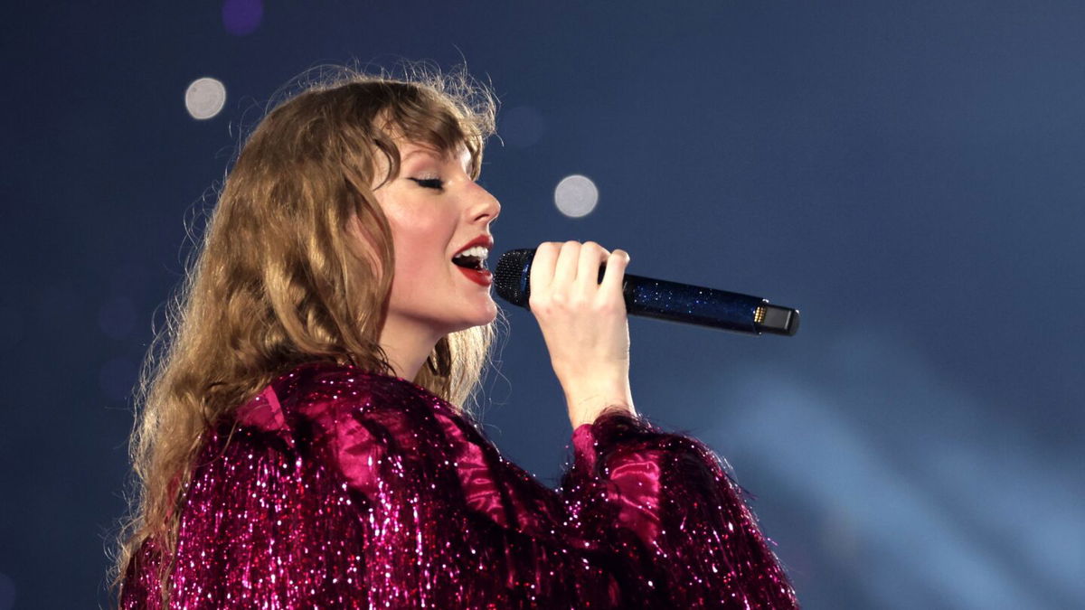 <i>Ashok Kumar/Getty Images via CNN Newsource</i><br/>Taylor Swift performs during 