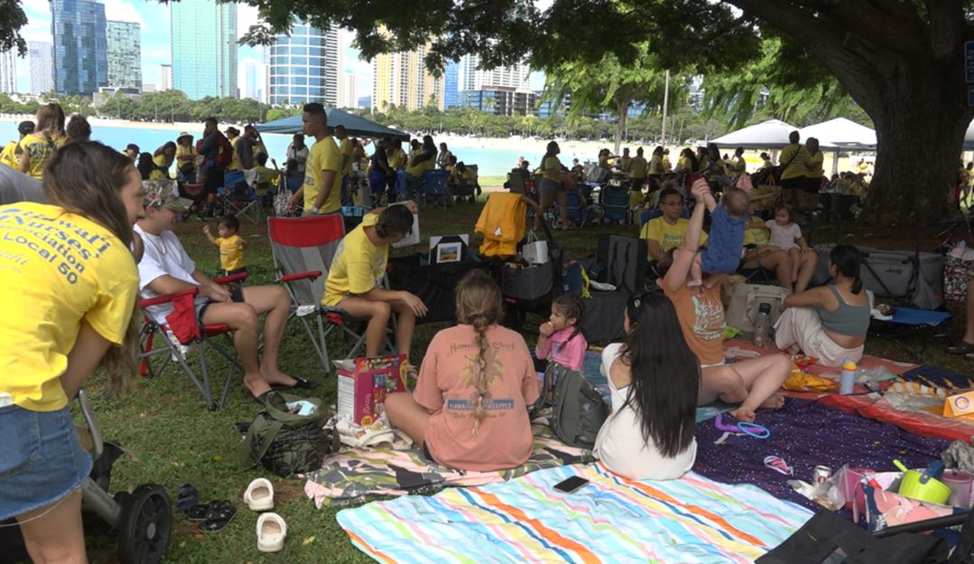 <i>KITV via CNN Newsource</i><br/>Union nurses held a picnic at Magic Island on Friday